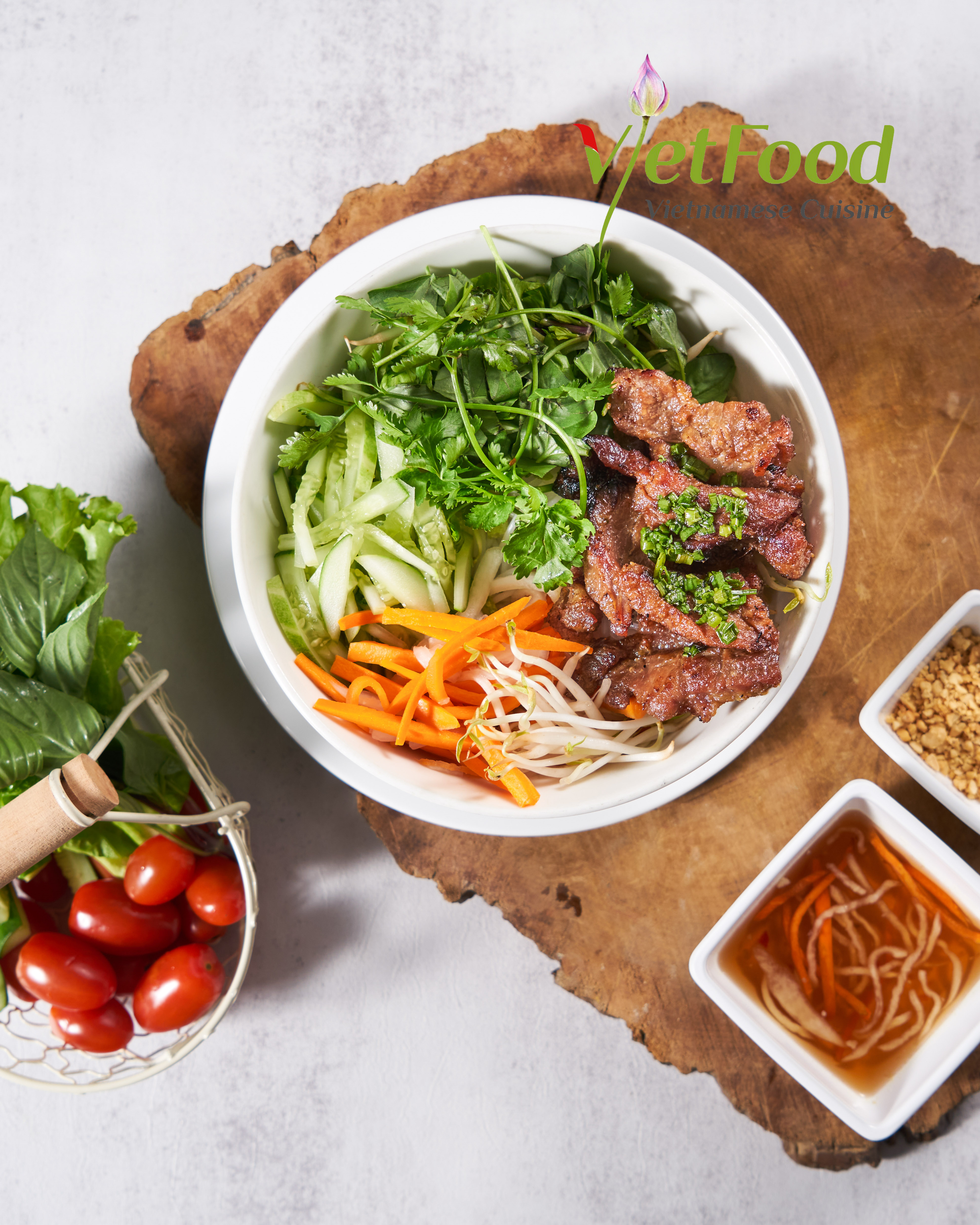 SPICY HUE NOODLE SOUP -  BÚN BÒ HUẾ       	
