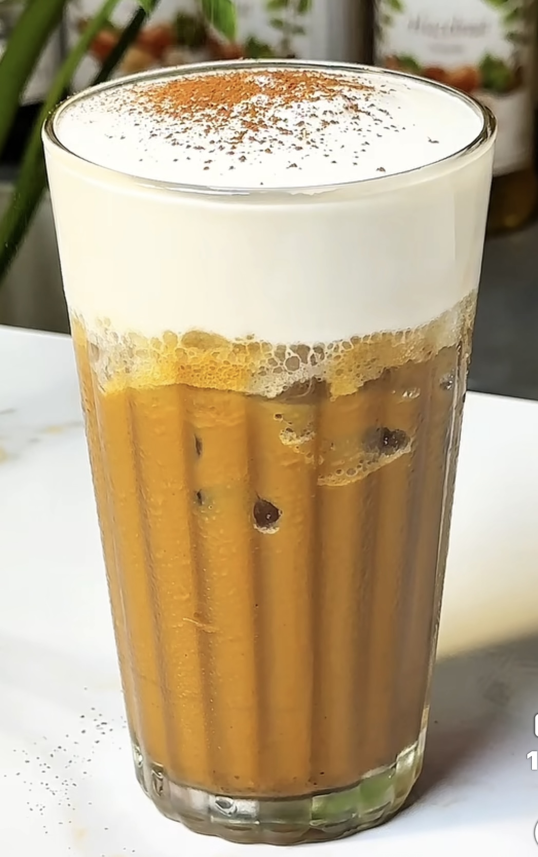 White Coffee Coconut Milk & Salted foam - Bạc Xỉu Cốt Dừa Kem Muối