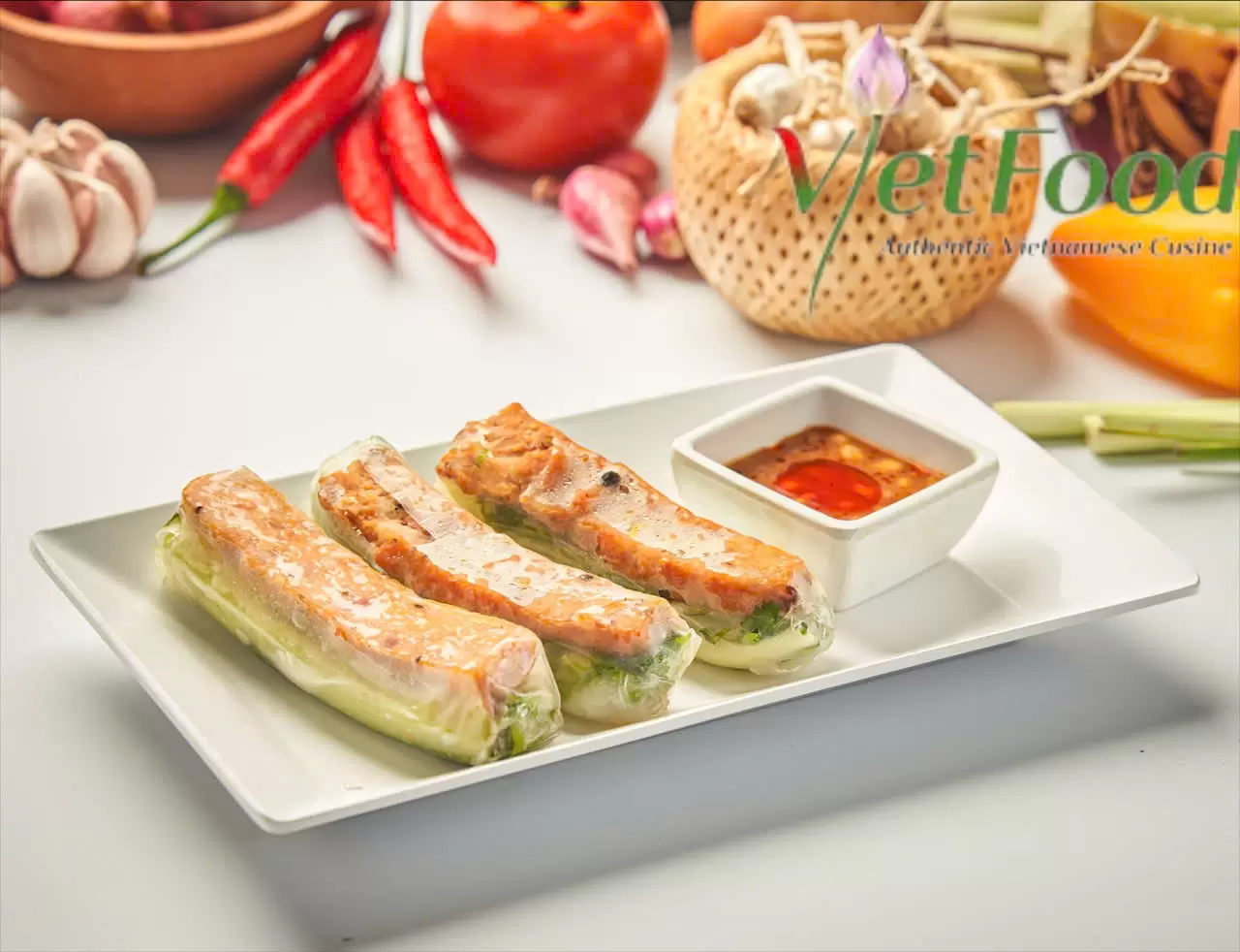 GRILLED PORK SAUSAGE  FRESH ROLLS - Nem Nướng Cuốn